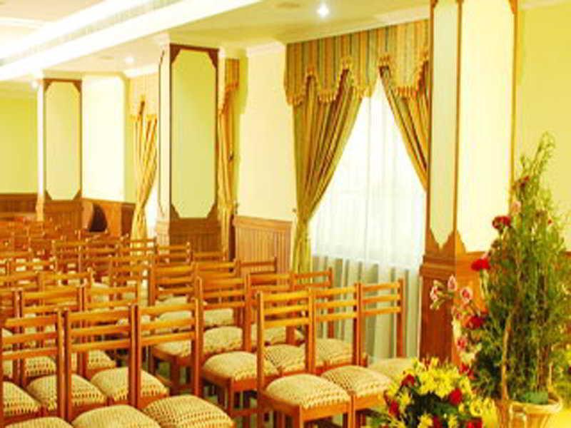מלון Kochi Grand Seasons מראה חיצוני תמונה
